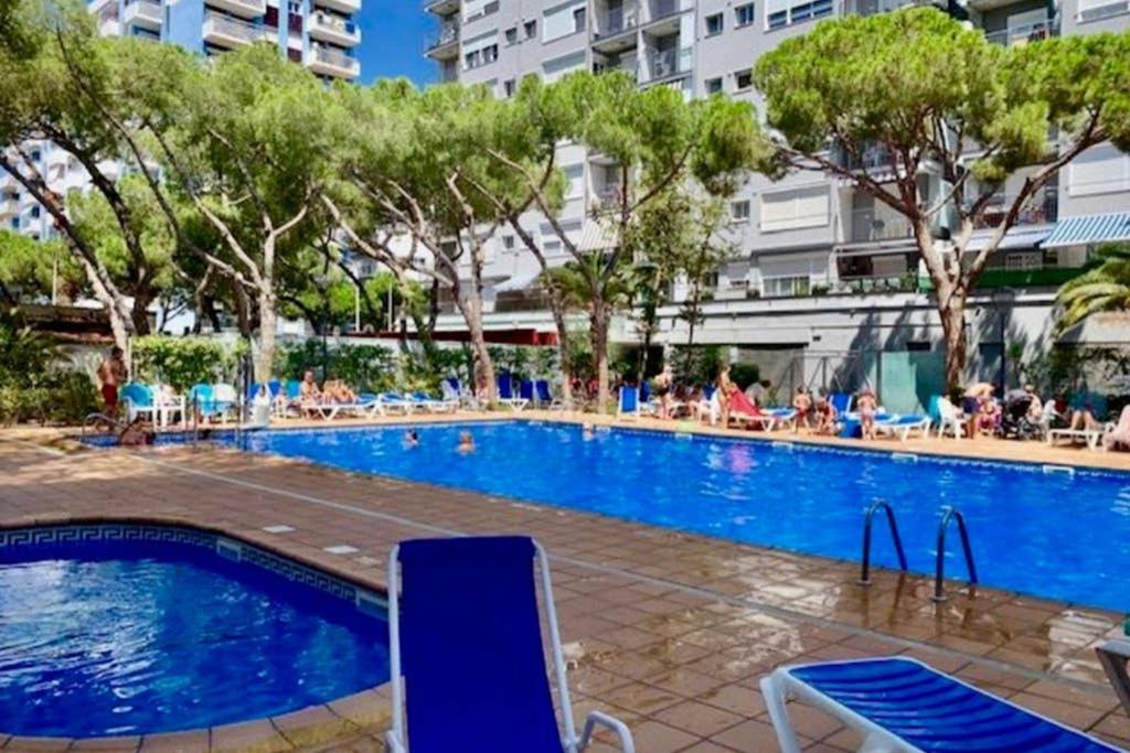 Apartamento Primera Linea De Mar Enjoy The View Blanes Buitenkant foto
